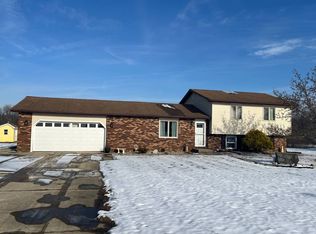 28667 Stanton Rd, Walkerton, IN 46574