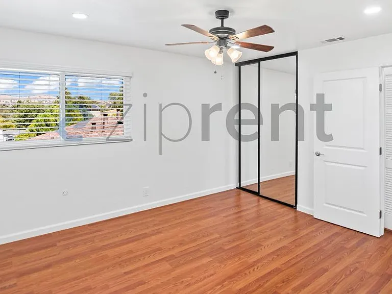 2101 Vanderslice Ct #14 — Photo 16