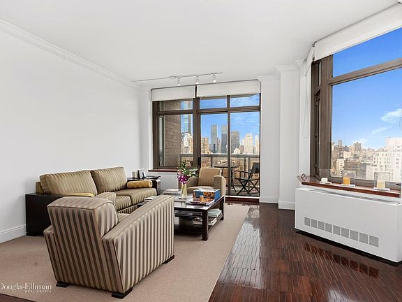 4th image of 188 E 64th St APT 1906