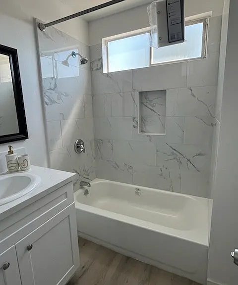 5548 Yarmouth Ave #7 — Photo 6