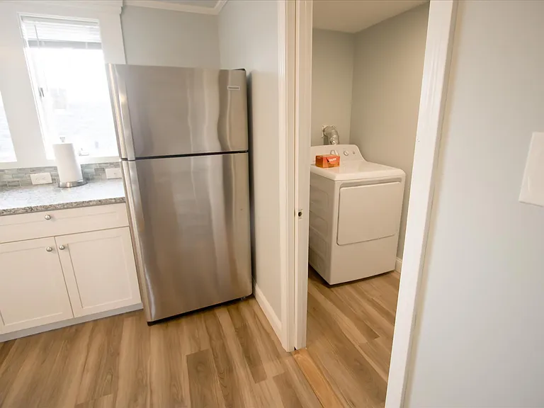 479 Main St #2 — Photo 10