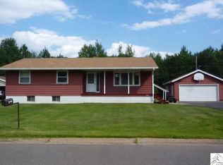 334 Leeds Rd, Hoyt Lakes, MN 55750