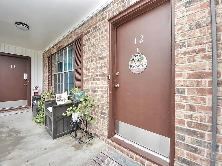 3004 Neyland St #7 — Photo 7