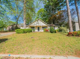 5255 Biffle Downs Rd, Stone Mountain, GA 30088