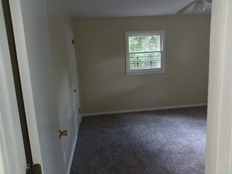 2939 Urban Ave — Photo 7