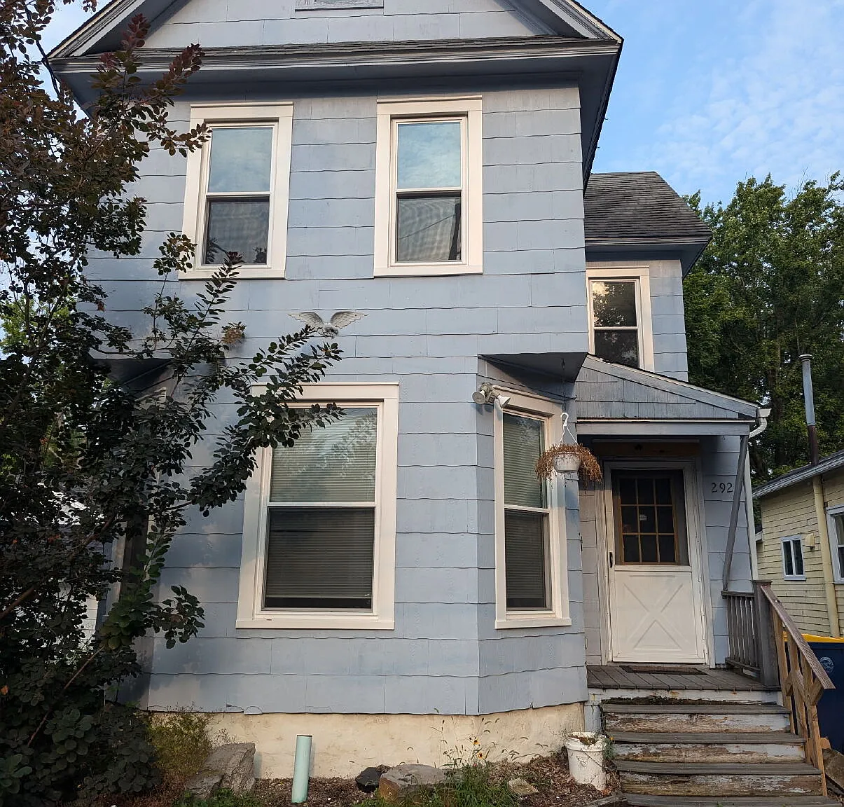 2 bed, 1.0 bath, $1,000 — Photo 1