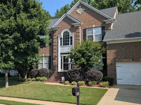 208 Woodland Creek Way, Travelers Rest, SC 29690