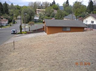 1905 Oregon Ave, Klamath Falls, OR 97601