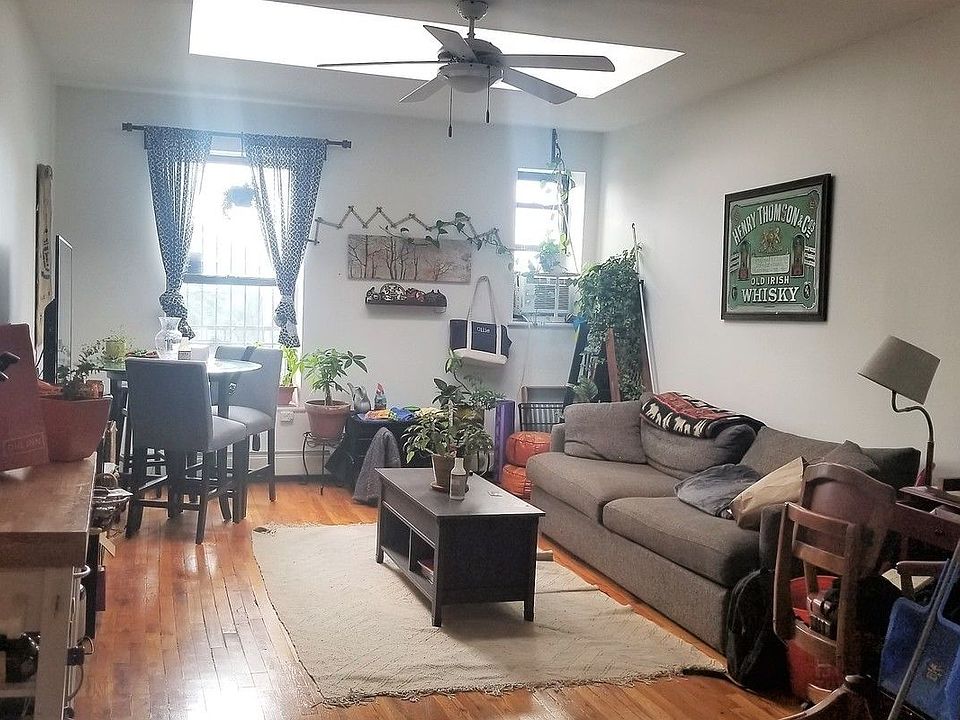 1st image of 230 4th Ave APT 4L