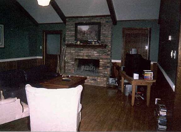 3rd image of 115 Drive