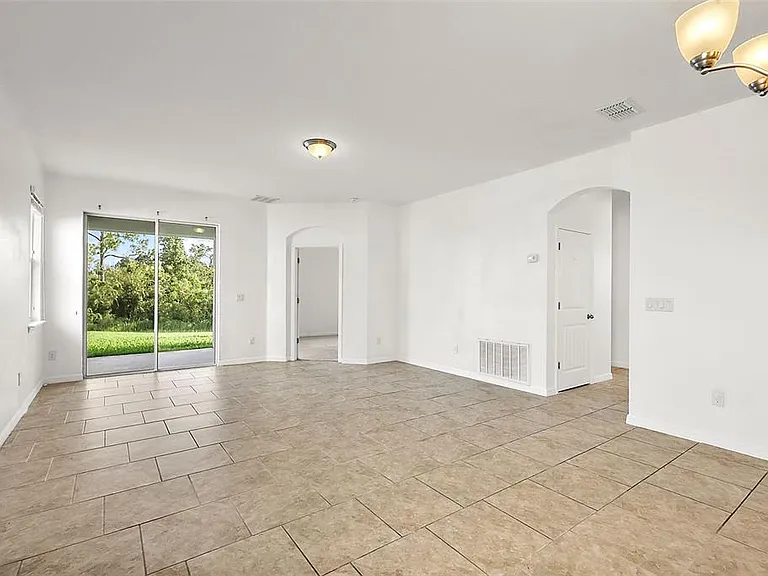16459 Centipede St — Photo 18