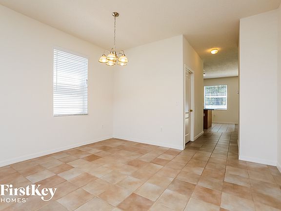 4th image of 5840 Mariposa Cove Ln