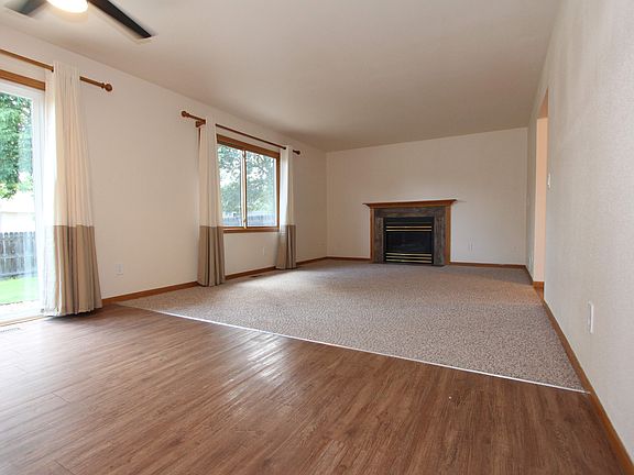 Dinning/ Family room