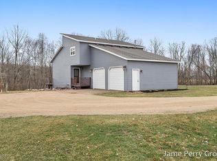 8461 S Brown Rd, Fenwick, MI 48834