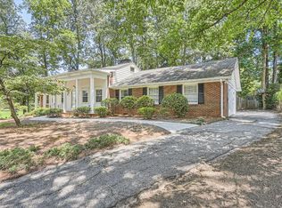 2274 N Peachtree Ct, Dunwoody, GA 30338