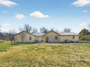 8223 Jute Rd, Neosho, MO 64850