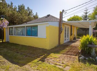 247 Hall Ln, Lakeside, OR 97449