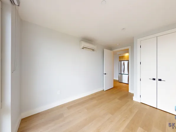 43-25 52nd Street image 14 of 34