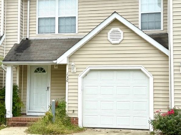 136 River Walk Ct