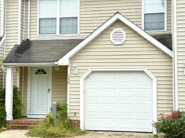 136 River Walk Ct, Hampton, VA 23669