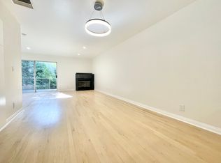 2100 Griffith Park Blvd APT 3, Los Angeles, CA 90039