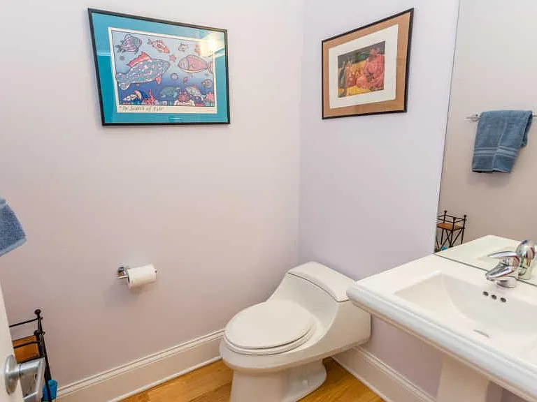 4113 N Southport Ave — Photo 26