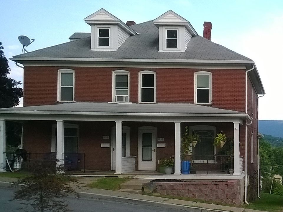 1818 on left