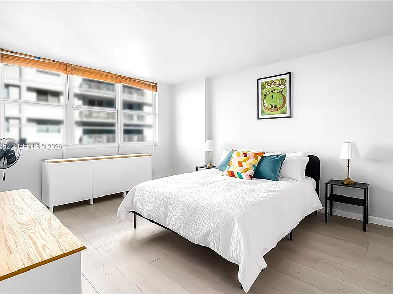 6917 Collins Ave #1106 — Photo 11