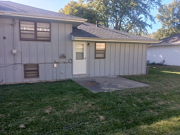 3rd image of 6019 Savannah Rd