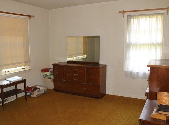 4th image of 163 Cumberland Dr