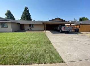 3173 Springbrook Rd, Medford, OR 97504