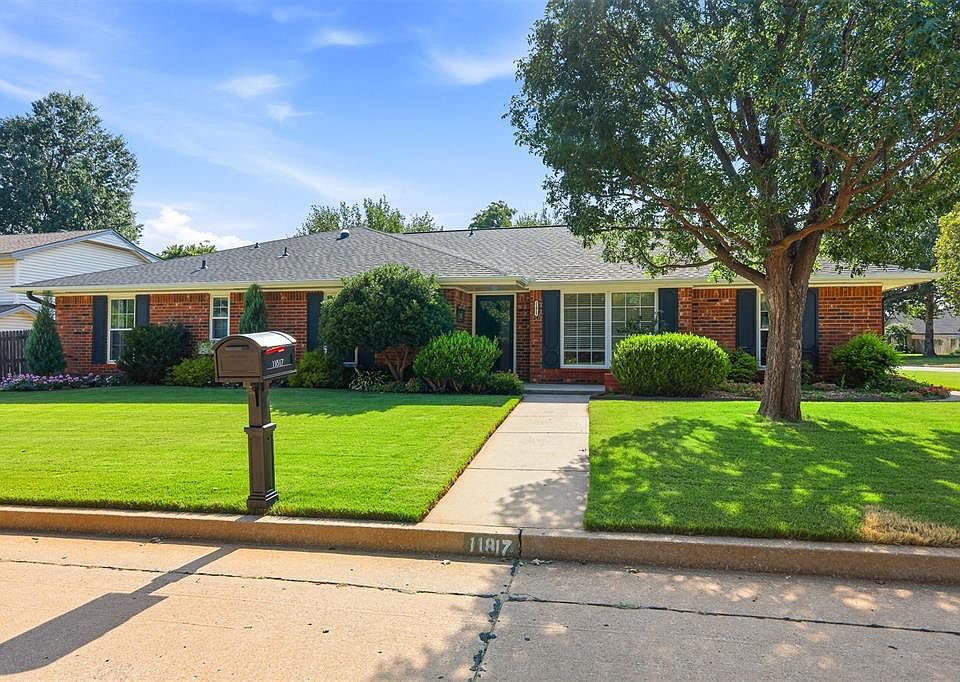 1st image of 11817 Edgemont Cir