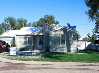 1909 W Chesterfield Dr, Garden City, KS 67846