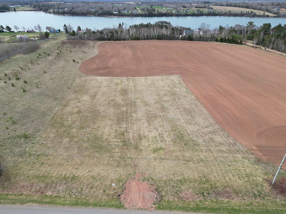 2nd image of LOT Robertson Rd