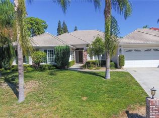 690 Bradbury Dr, Redlands, CA 92374