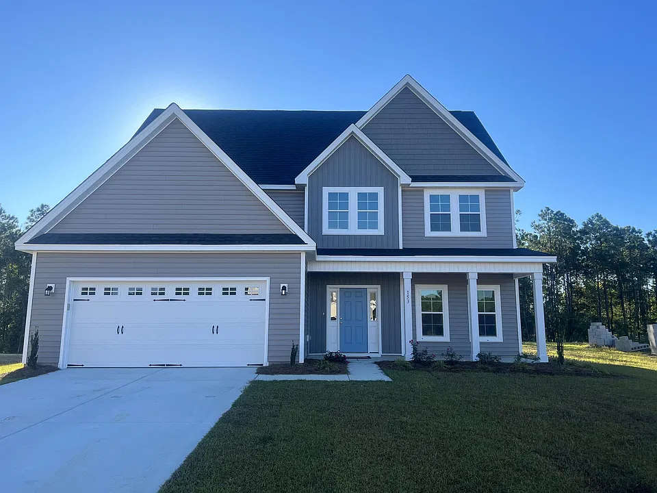 153 High Tide Dr