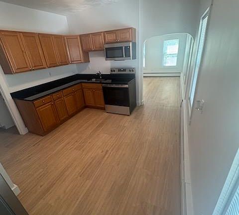 2nd image of 37 Harris Ave Floor 2