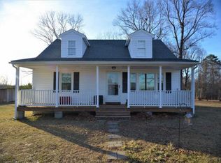 9305 Old Courthouse Rd, Appomattox, VA 24522