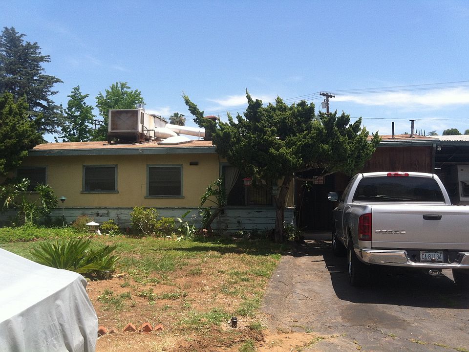 1st image of 1285 Clarke Dr