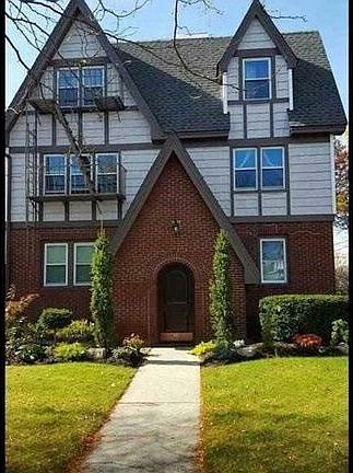 5th image of 50 The Cres APT B4