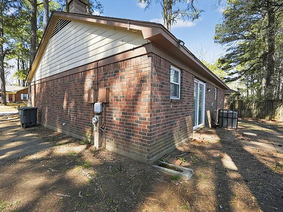 5th image of 4534 Sandy Park Dr