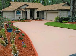 11086 Palmetto Blvd, Alachua, FL 32615