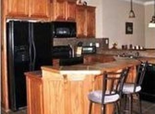 7951 Acadiana Ave, Denham Springs, LA 70706