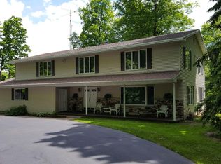 N2712 Wildwood Ln, Antigo, WI 54409