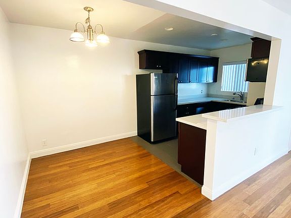 4th image of 1343 N Martel Ave #495
