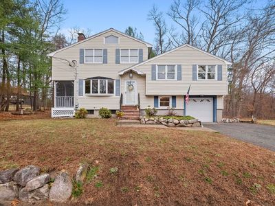 7 Spruce Rd, North Reading, MA, 01864