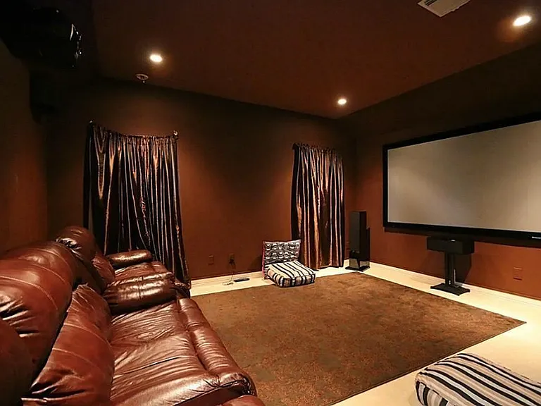 7610 Hampton Bay Ln — Photo 13