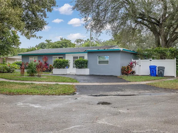 5712 Monroe St, Hollywood, FL 33023