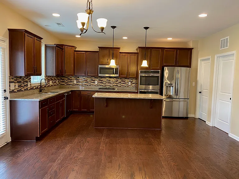 3011 Ironwood Flat Dr — Photo 2