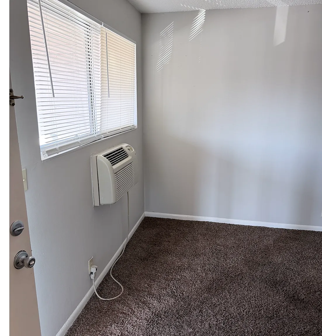 1 bed, 568 sqft, $1,400 — Photo 3